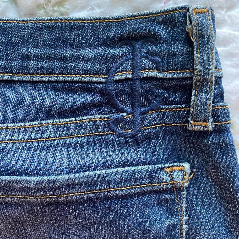 Juicy Couture Women’s Low Rise Jeans 26